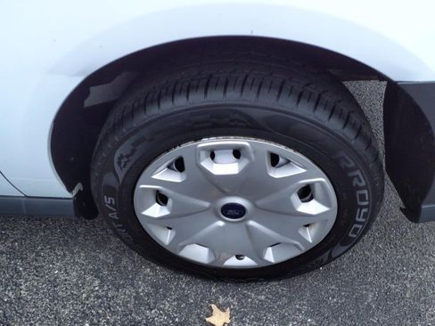 Used 2017 Ford Transit Connect XL image 39