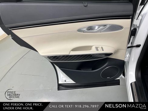 Used 2025 Genesis GV70 3.5T Sport w/ Sport Prestige Package image 38