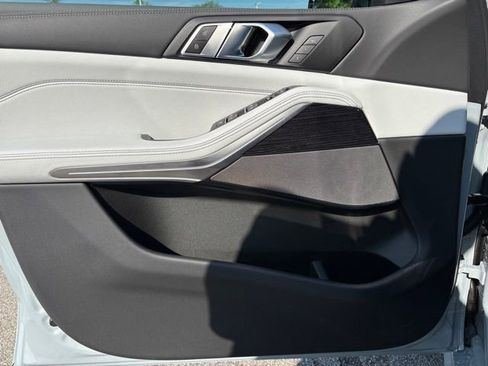 New 2026 BMW X5 xDrive40i AWD/4WD image 12