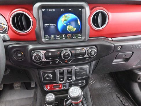 Used 2023 Jeep Wrangler Rubicon w/ Steel Bumper Group AWD/4WD image 20