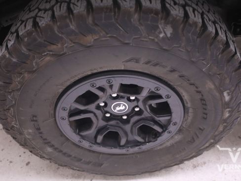 Used 2021 Ford Bronco Wildtrak image 10