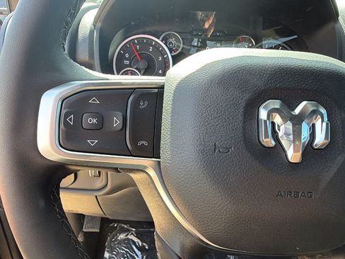 New 2026 RAM 2500 Big Horn AWD/4WD image 23