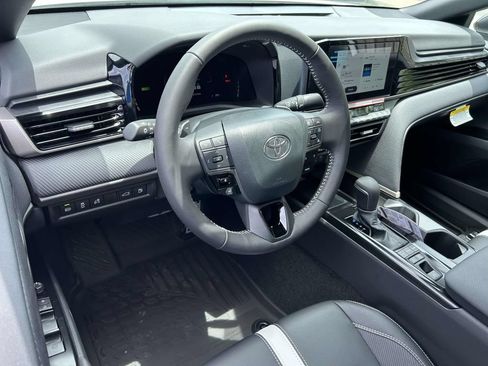 New 2026 Toyota Camry Hybrid w/ Convenience Package FWD image 12