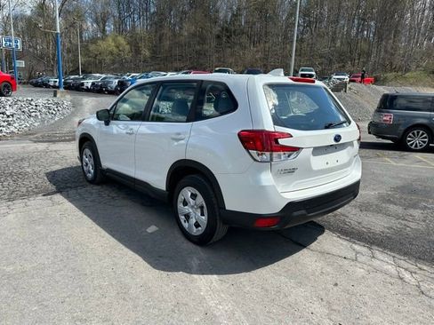 Used 2023 Subaru Forester AWD/4WD image 3