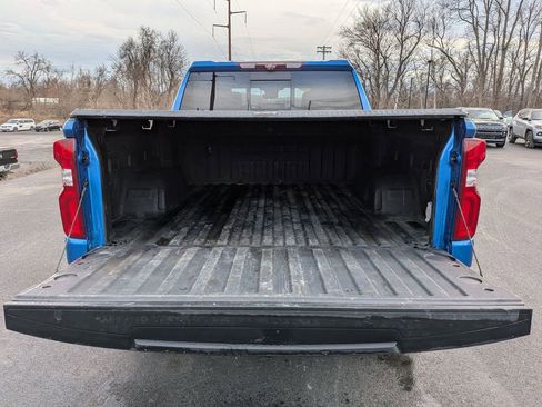 Used 2022 Chevrolet Silverado 1500 ZR2 w/ Technology Package AWD/4WD image 5