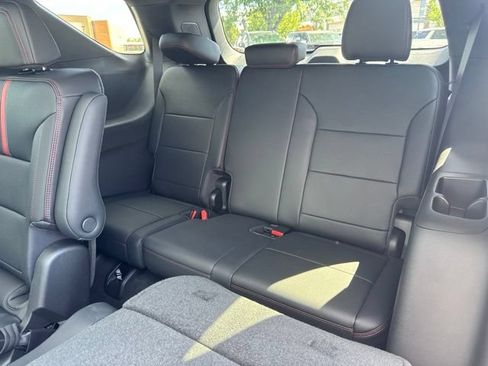 New 2026 Chevrolet Traverse RS AWD/4WD image 19