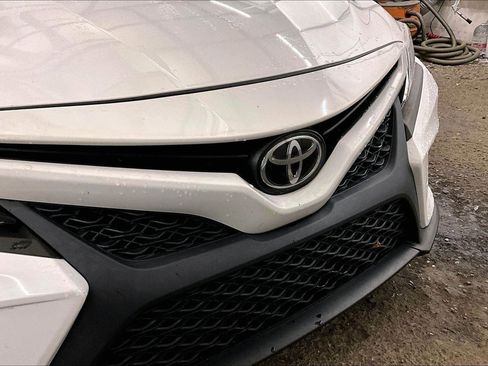 Used 2019 Toyota Camry SE image 29