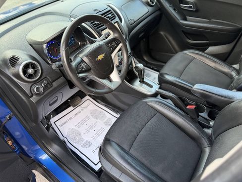 Used 2015 Chevrolet Trax LT w/ LT Plus Package AWD/4WD image 10