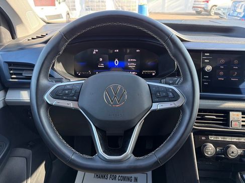 Used 2024 Volkswagen Taos SE image 16