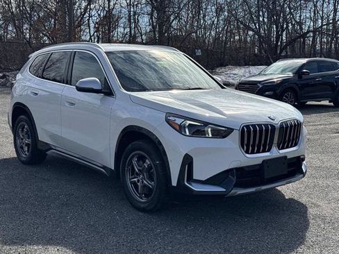 Used 2024 BMW X1 xDrive28i AWD/4WD image 9