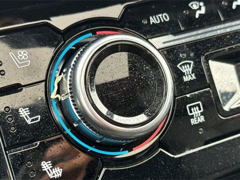 Used 2024 GMC Sierra 2500 AT4 w/ AT4 Premium Plus Package image 29