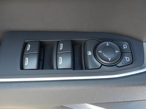 New 2026 Chevrolet Silverado 1500 LT image 27