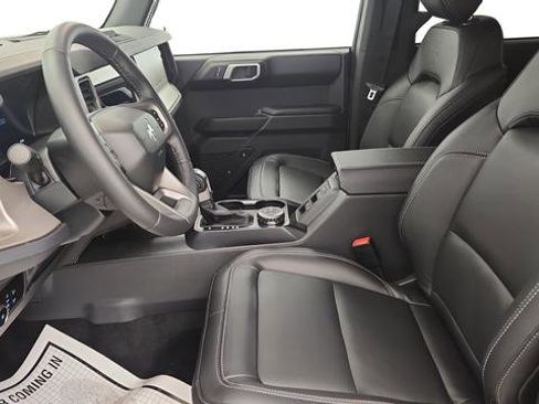 New 2025 Ford Bronco Outer Banks image 11