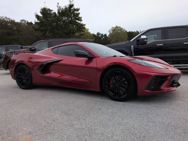 Used 2025 Chevrolet Corvette Stingray Coupe w/ Battery Protection Package RWD image 2