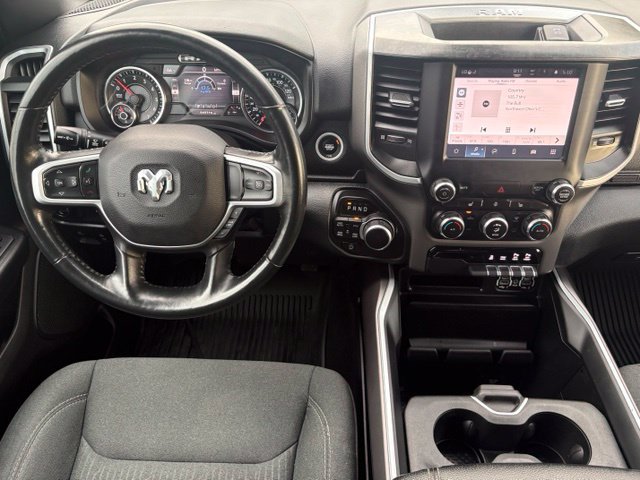Used 2022 RAM 1500 Big Horn AWD/4WD image 3
