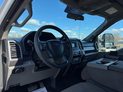 Used 2019 Ford F250 XLT image 14