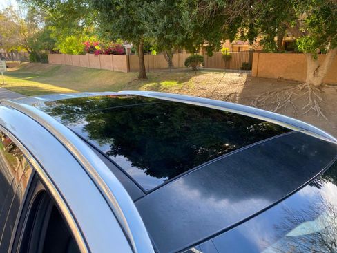 Used 2016 Mercedes-Benz GLC 300 w/ Premium Package image 16