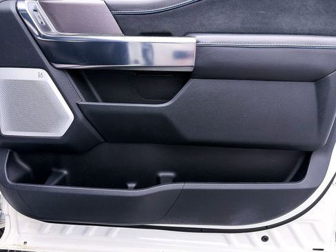 Used 2025 Ford F150 Platinum w/ FX4 Off-Road Package image 40