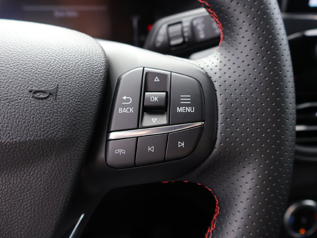 Certified 2025 Ford Escape ST-Line AWD/4WD image 27