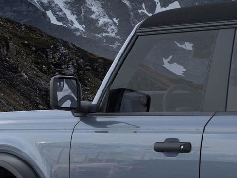 New 2025 Ford Bronco 4-Door AWD/4WD image 22