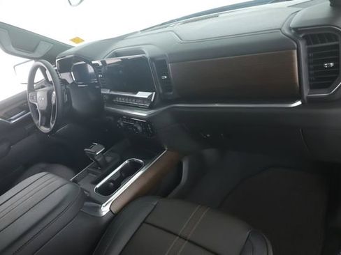 Used 2026 Chevrolet Silverado 1500 High Country w/ Midnight Edition image 32