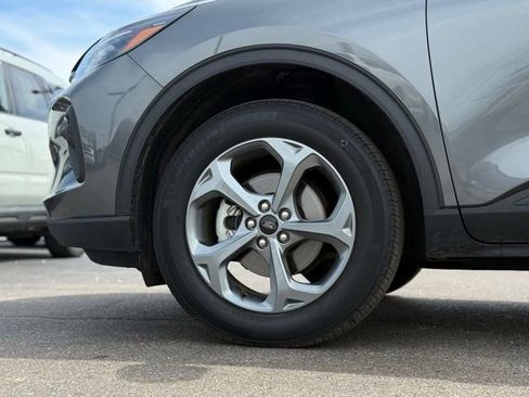 Used 2025 Ford Escape ST-Line AWD/4WD image 38