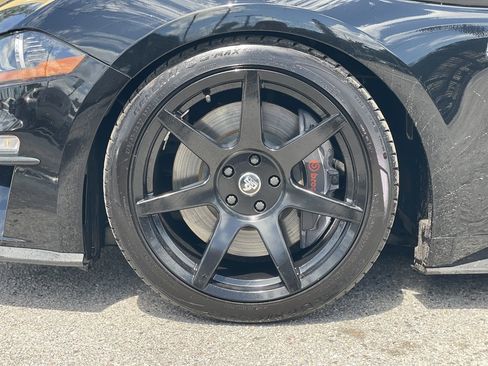 Used 2019 Ford Mustang GT w/ GT Performance Package RWD image 30