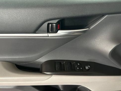 Used 2024 Toyota Camry LE w/ Convenience Package image 12