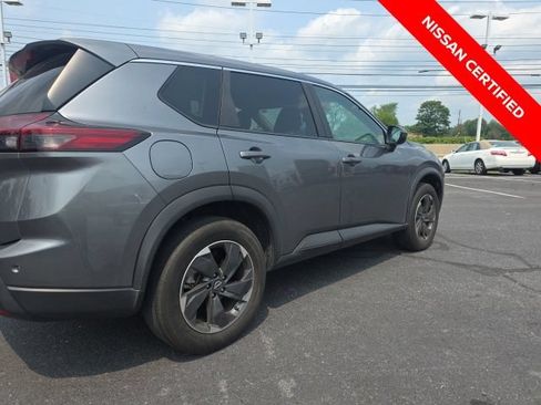 Certified 2024 Nissan Rogue SV AWD/4WD image 6