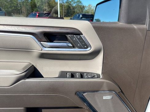 Used 2024 GMC Sierra 1500 SLT w/ SLT Premium Plus Package image 19