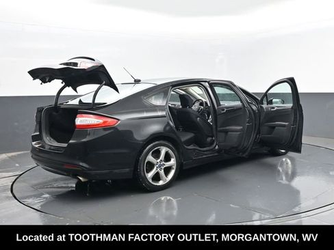 Used 2013 Ford Fusion SE image 29
