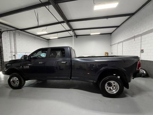 Used 2015 RAM 3500 Laramie AWD/4WD image 11