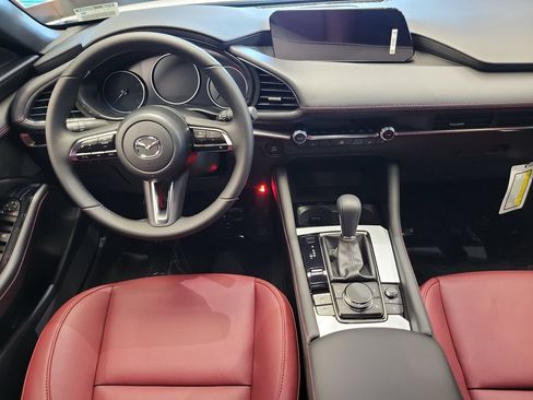 New 2026 MAZDA MAZDA3 Carbon AWD/4WD image 4