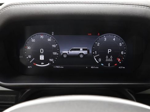 Certified 2025 Land Rover Defender 130 X-Dynamic SE AWD/4WD image 8