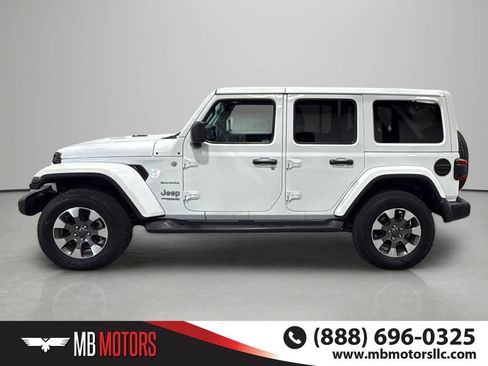 Used 2021 Jeep Wrangler Unlimited Sahara w/ Uconnect 4C Nav & Sound Group AWD/4WD image 6