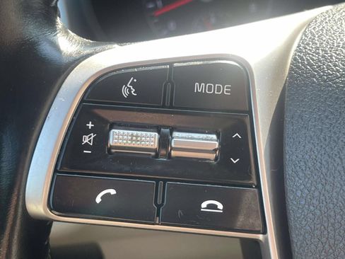Used 2020 Kia Sorento S FWD image 26