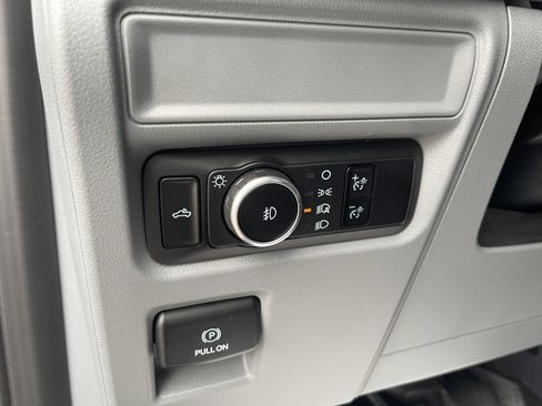 Used 2023 Ford F150 XL w/ XL Chrome Appearance Package image 18