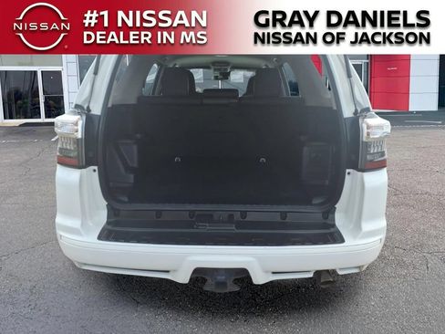Used 2022 Toyota 4Runner TRD Sport RWD image 8