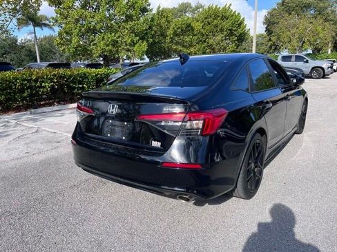 Used 2024 Honda Civic Sport image 6