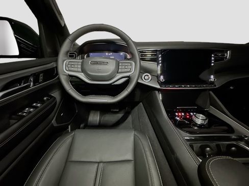 New 2026 Jeep Grand Wagoneer 4WD image 26