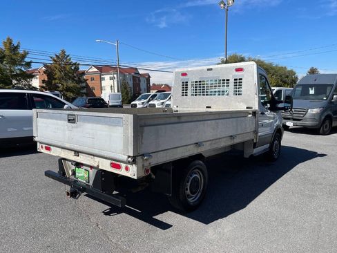 Used 2018 Ford Transit 250 138 RWD image 3