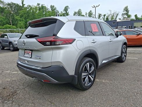 Certified 2023 Nissan Rogue SL w/ SL Premium Package image 7