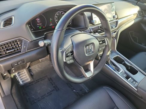 Used 2021 Honda Accord Sport image 11