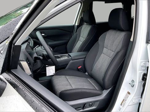 New 2026 Nissan Rogue SV w/ Cold Weather Package FWD image 9