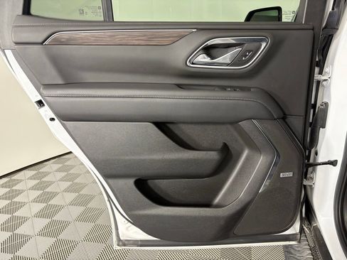 Used 2022 Chevrolet Tahoe Z71 AWD/4WD image 44
