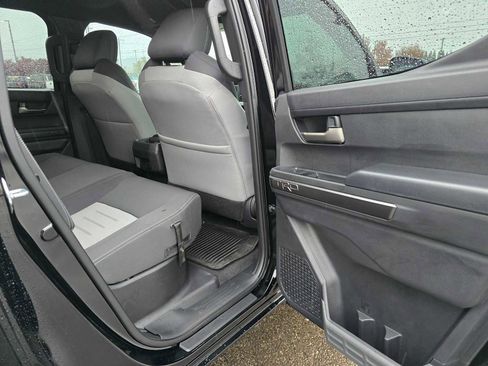 Certified 2025 Toyota Tacoma TRD Off-Road image 15