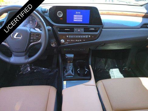 Certified 2025 Lexus ES 350 w/ Premium Package FWD image 14