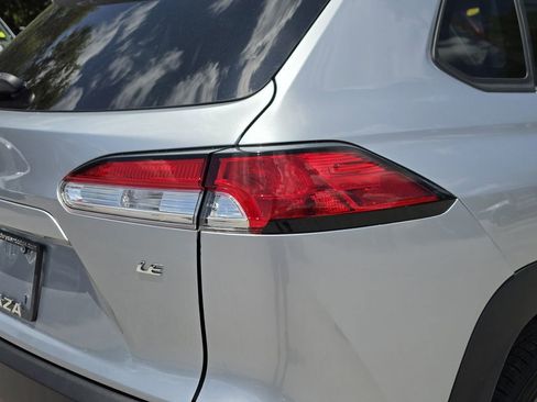 Used 2023 Toyota Corolla Cross LE FWD image 8