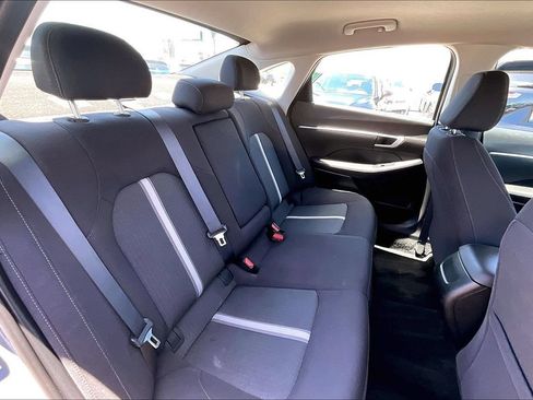 Used 2025 Hyundai Sonata SEL FWD image 11