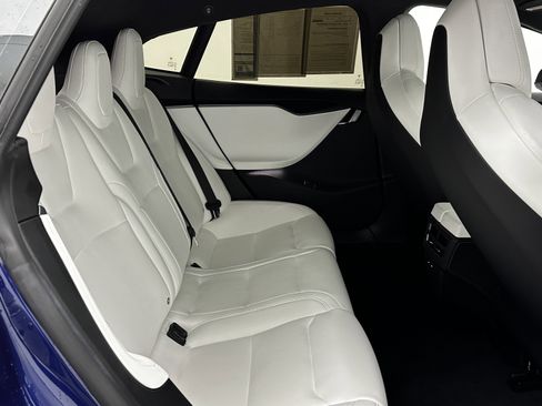 Used 2020 Tesla Model S Performance image 35